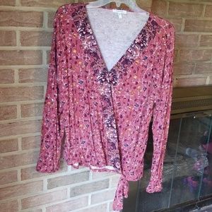 Maurices printed wrap top